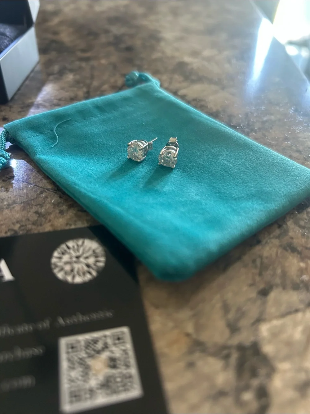 GRA certified VVS 1ct Moissanite earrings